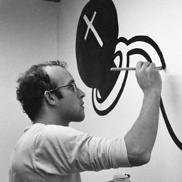 Keith Haring at work, 1986